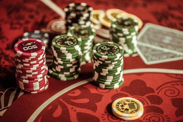 di togel Chat with Dealers